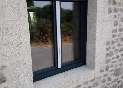 fenetre pvc avec volet roulant solaire
