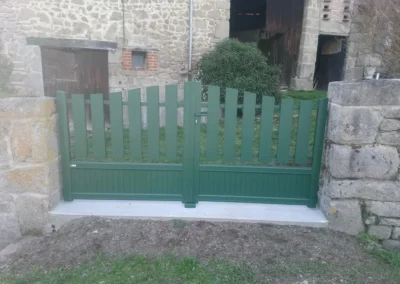 portail alu vert